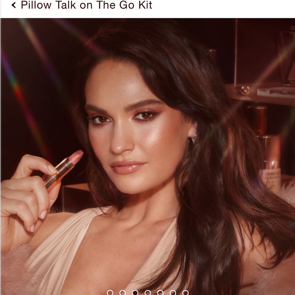 Charlotte Tilbury PILLOW TALK ON THE GO KIT
LIMITED EDITION KIT - Picture 3 of 10